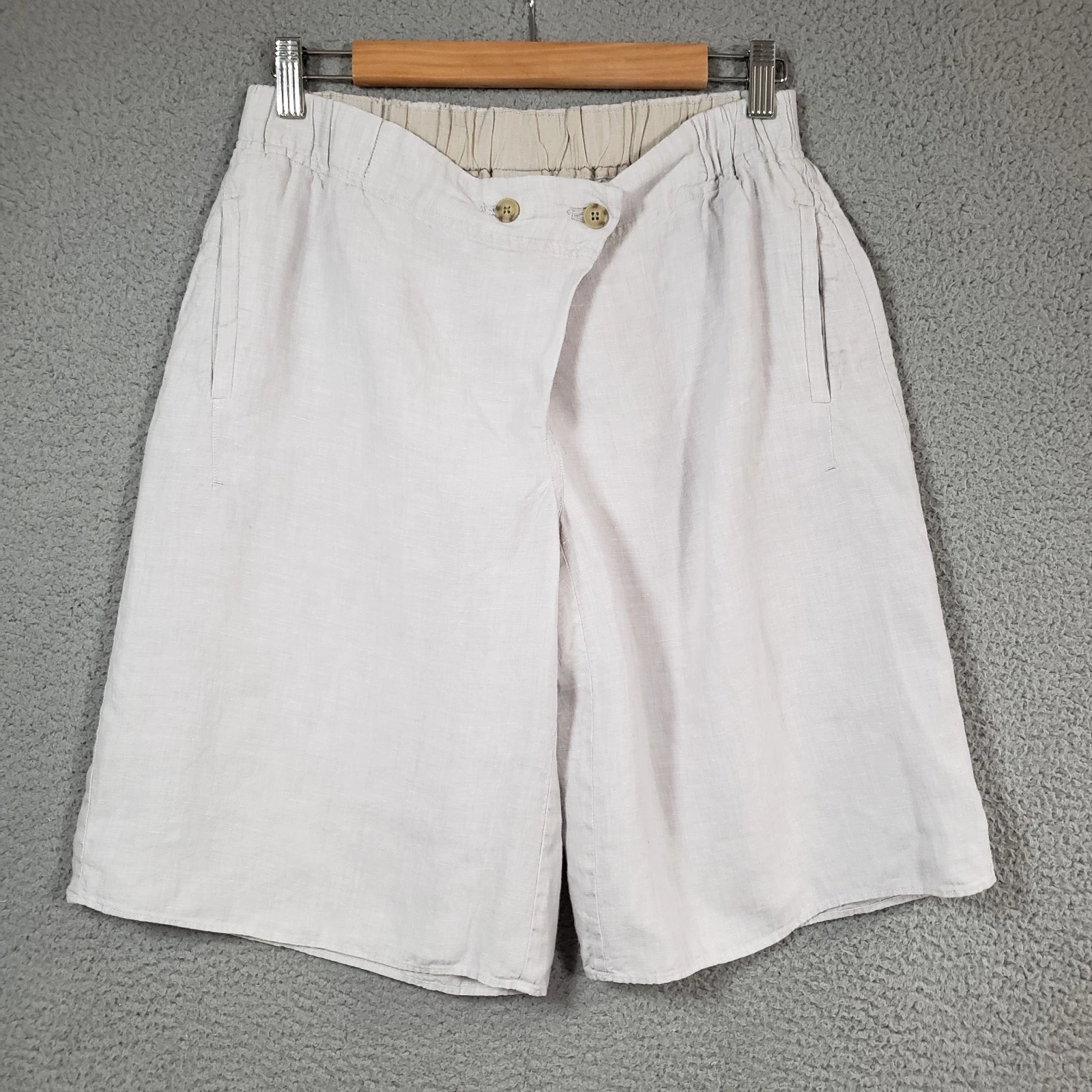 Poetry 100% Linen Crossover Waist Shorts Women 6 Gray Pockets Casual Minimalist
Opens in a new windo