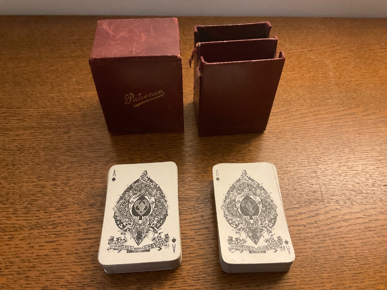 Vintage Minute Goodall And Sons Patience in good condition and cased