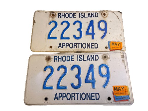 Rhode Island Apportioned License Plate Pair 22349 RI Ocean State