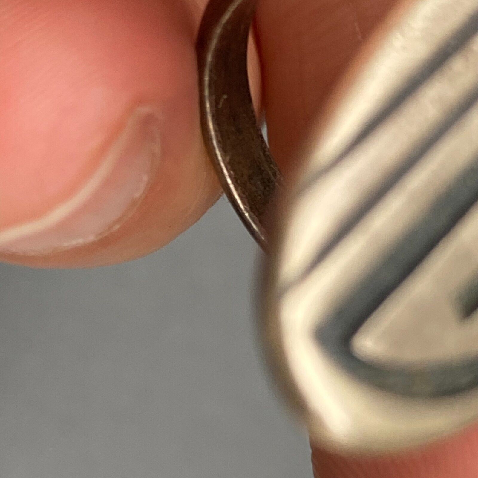 Vintage Hopi Lawrence Saufkie Prayer Feather Rain Sterling Silver Ring Size 8.25