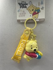  Disney Winnie The Pooh 3D CUTE Cartoon PVC Pendant Keychain Key Ring Handbag