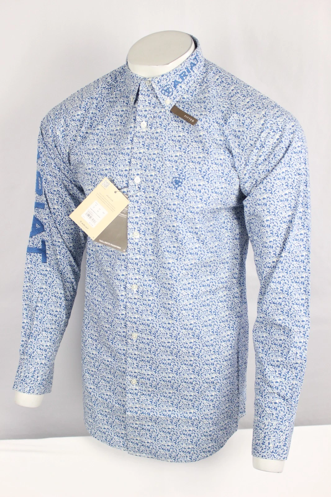 Ariat Men's Team Parks Long Sleeve Fitted Western Shirt Blue Navy 10065811
Opens in a new window or