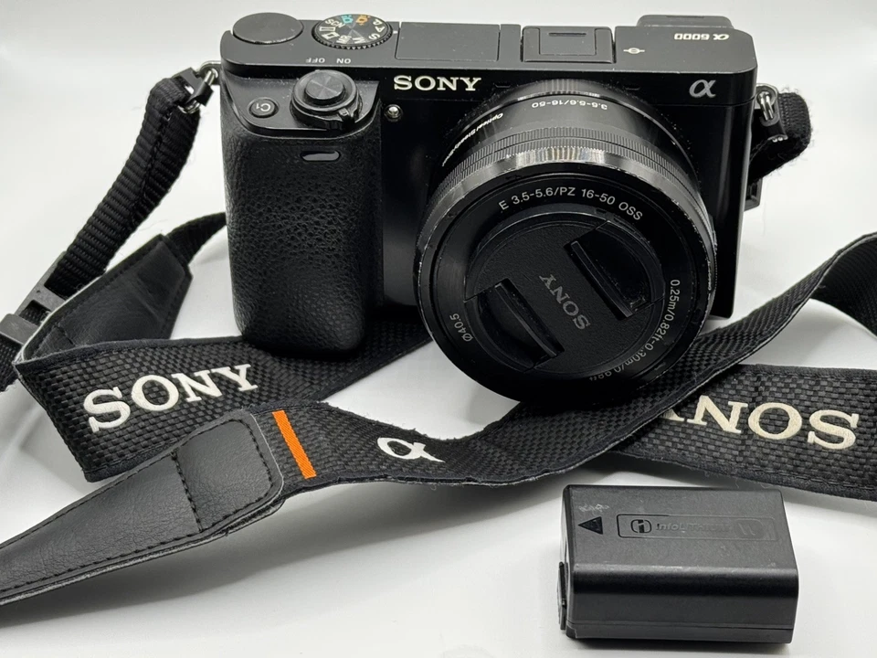 Sony Alpha A6000 Mirrorless Digital Camera With 16-50mm lens - Image 4 of 4