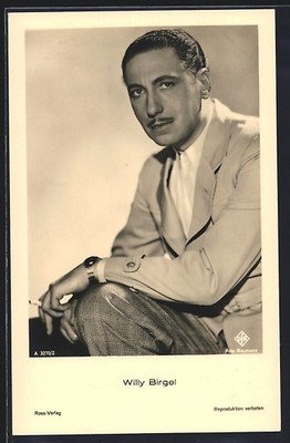 Ansichtskarte Schauspieler Willy Birgel mit Zigarette 