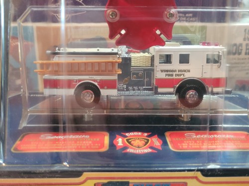 Code 3 Seagrave Fire Truck City Of Wasaga Beach 1/64 Die-Cast Ltd Edition NIB - Picture 6 of 8