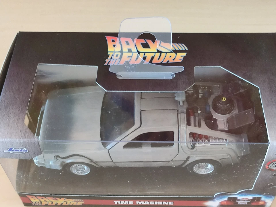Ritorno al Futuro Delorean Time Machine Macchina del Tempo 1:32 Die Cast JADA - Immagine 2 di 4