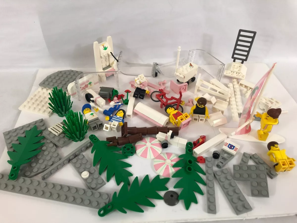 LEGO System 6411 Sand Dollar Cafe Paradise Town Palm Tree Beach as shown