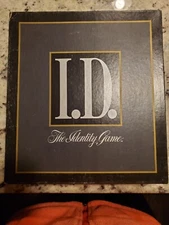 I.D THE IDENTITY GAME 1988 MILTON BRADLEY 