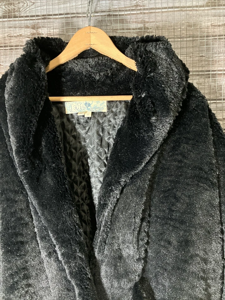 Chaqueta Corta Joie Negra Imitación Piel Abierta Manga Dolman Felpa Profunda Talla L Mob Wife Foto 2 de 4