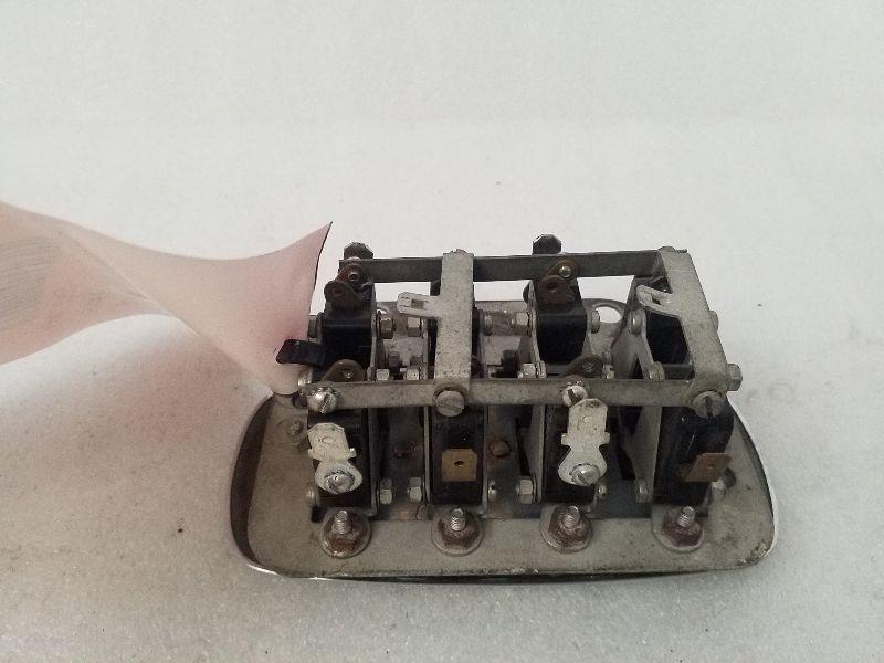 1978 ROLLS ROYCE MASTER WINDOW SWITCH UD11788U