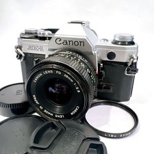 J26537 Sericed/Fully Functional Canon AE-1 Siler / FD 28mm f:2.8 Lens Set
