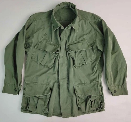 Vtg Military OG 107 Slant Pocket Tropical Poplin Vietnam Jacket Distressed Med