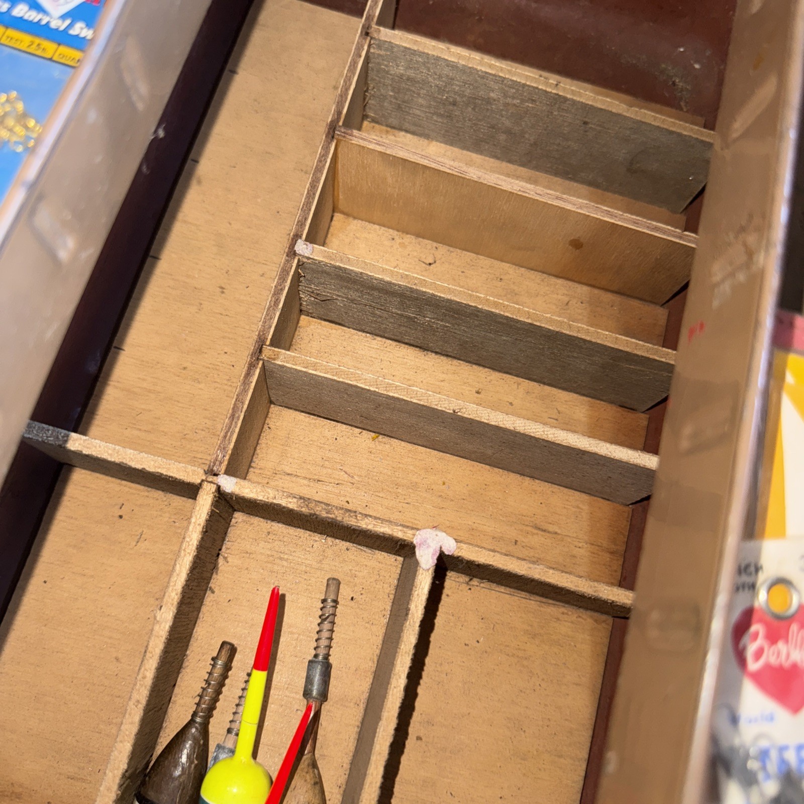 Vintage Simonsen Tackle Box Contents Large 19 X  10.5 X 8.5 Wood Lure Bobbers