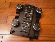 Bloc commande chauffage / autoradio VOLVO C30 / S40 / V50 / C70 OEM 31324237