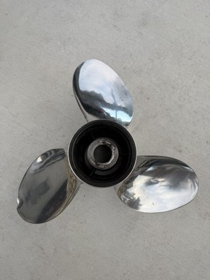 Turbo-1 ET-14219-R Stainless Steel 3 Blade Propeller 