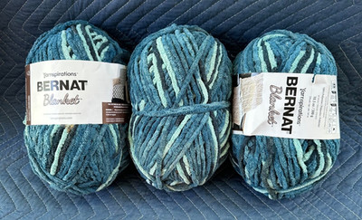 Bernat Blanket Yarn ''Teal Dreams'' 3 Skeins 10.5oz/220 yards Yarnspirations!