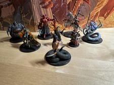 Pathfinder Battles Dungeons and Dragon Miniature Lot of 8 RARE