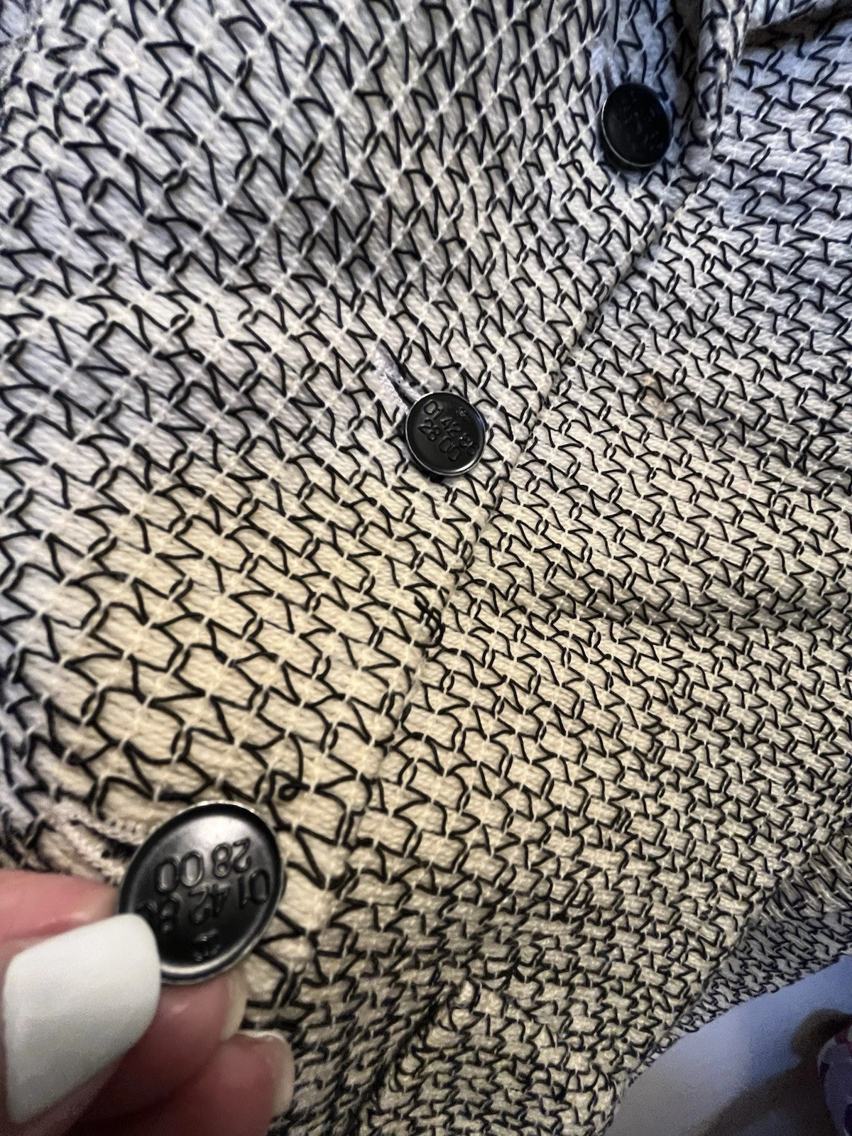 GIACCA CLASSICA CHANEL RUNWAY 5 CC BOTTONE~CC~FODERATA IN SETA SPLENDIDA SOVRAPPOSIZIONE PIZZO NERO