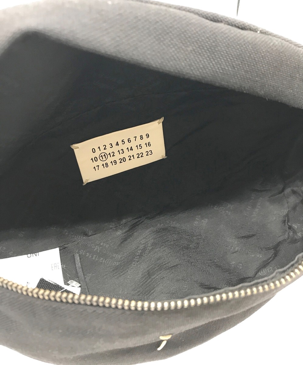 AUTH Maison Margiela Black crossbody bag Fanny pack S55WB0010 Belt