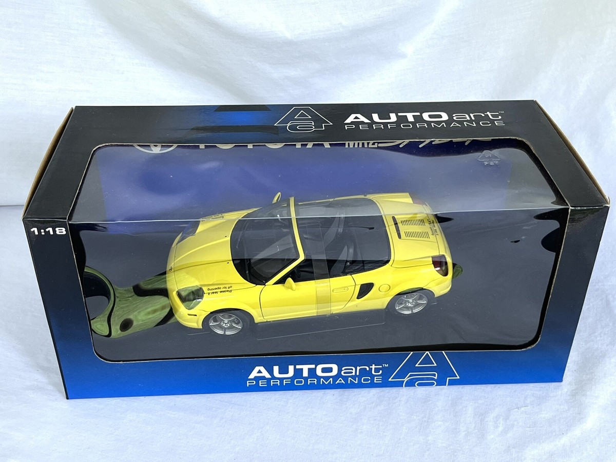 AUTOart / Auto Art Performance - TOYOTA MR2 SPYDER (Yellow) - 1/18 