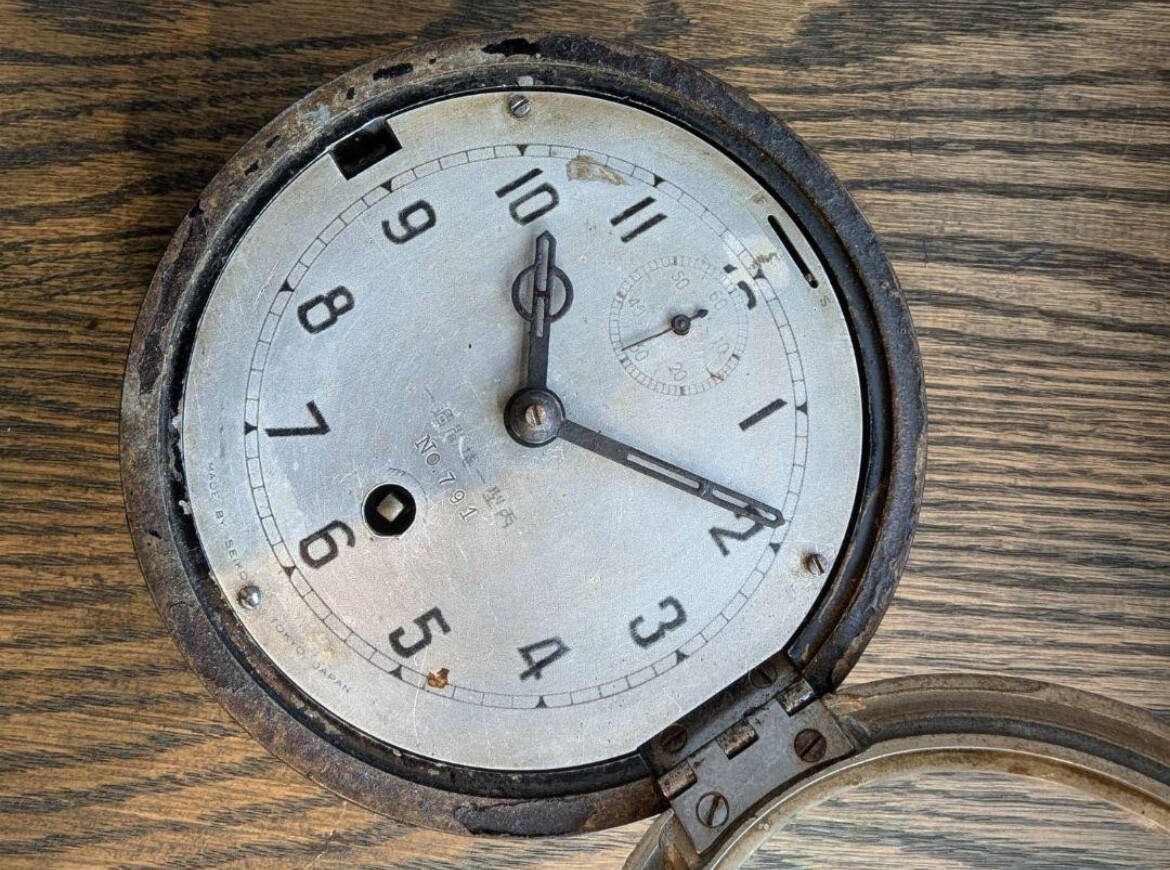 波101潜水艦 精工舎潜水艦用時計 No.791 【公式通販】