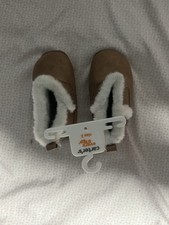 Baby Uggs With Sparkle/offbrand Size 2/ New With Tag