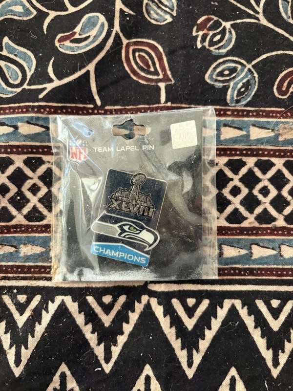 Seattle Seahawks Super Bowl XLVIII Team Lapel Pin