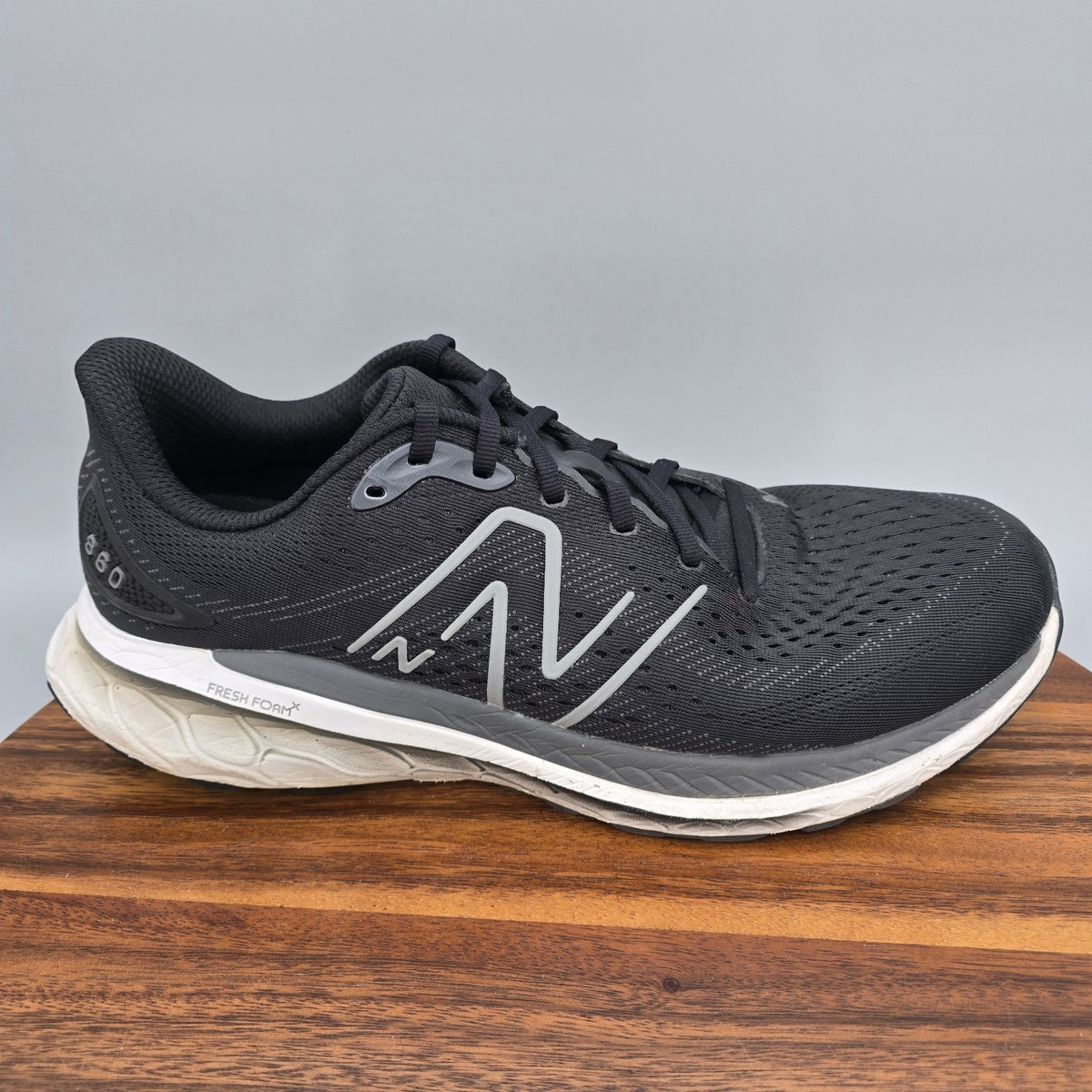 New Balance Fresh Foam 860v13 Shoes Mens 11.5 D Black  display picture 3