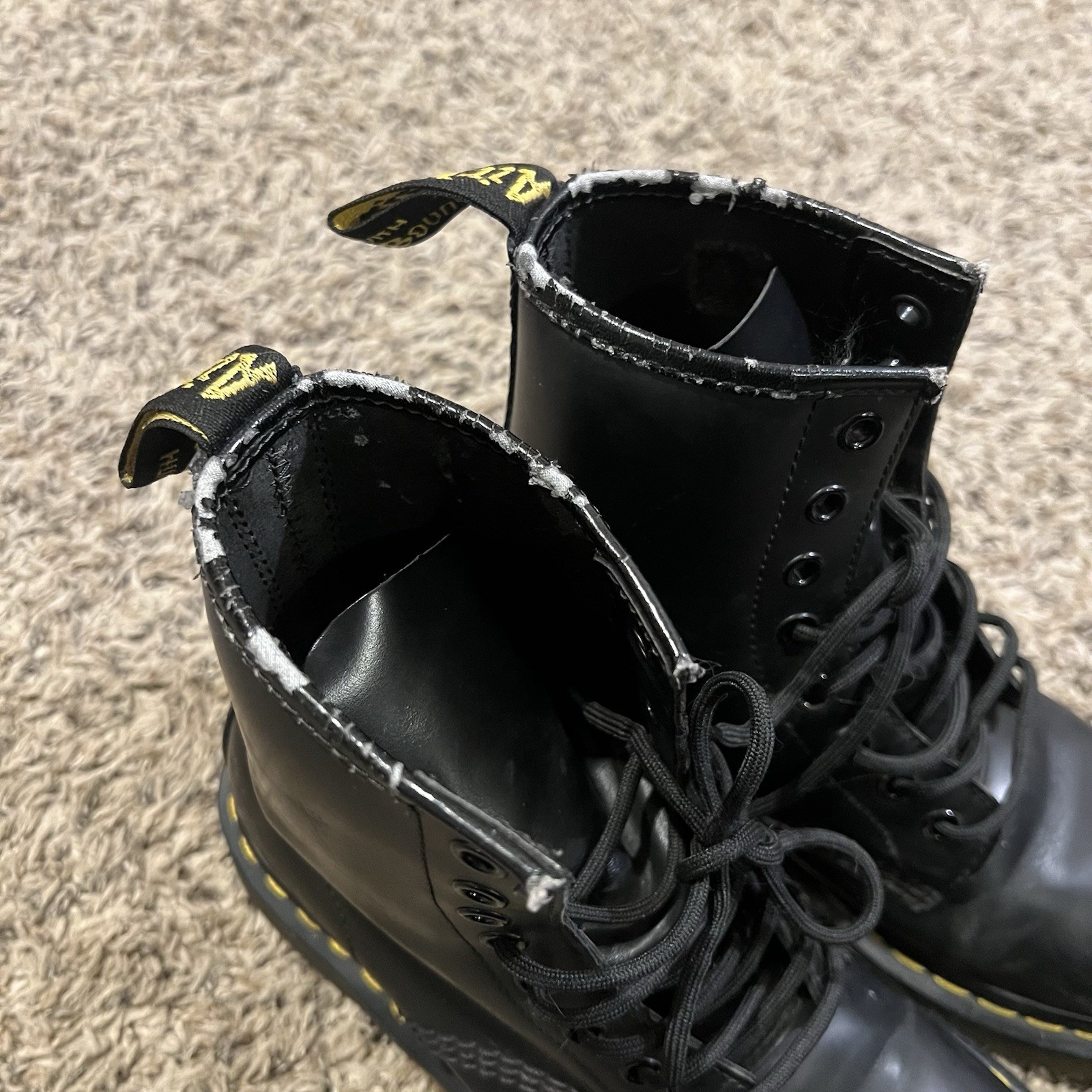 Doc Martens Classic Black Lace up Boots Women's Size 8 thumbnail 3
