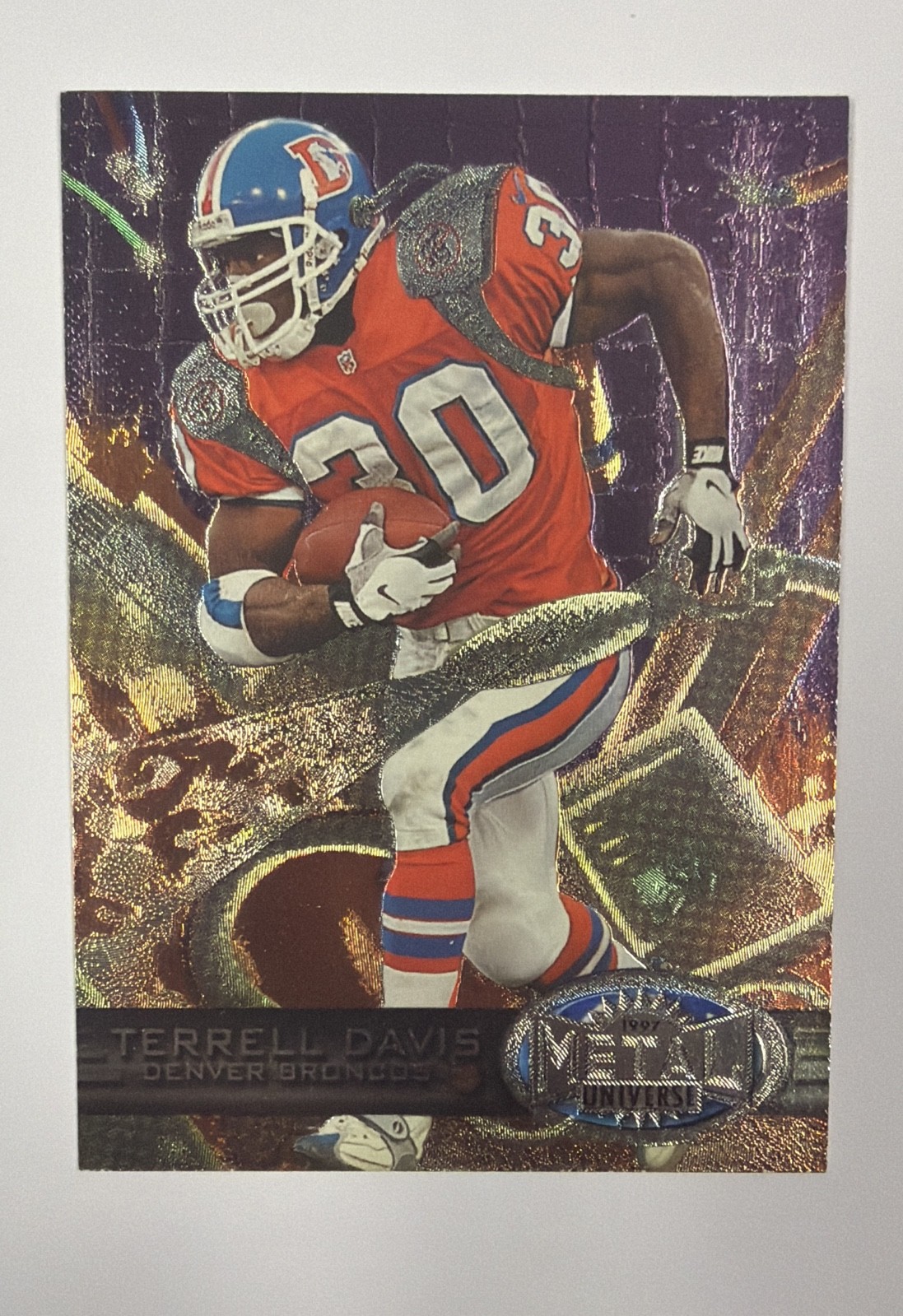 1997 Skybox Metal Universe - Terrell Davis #23