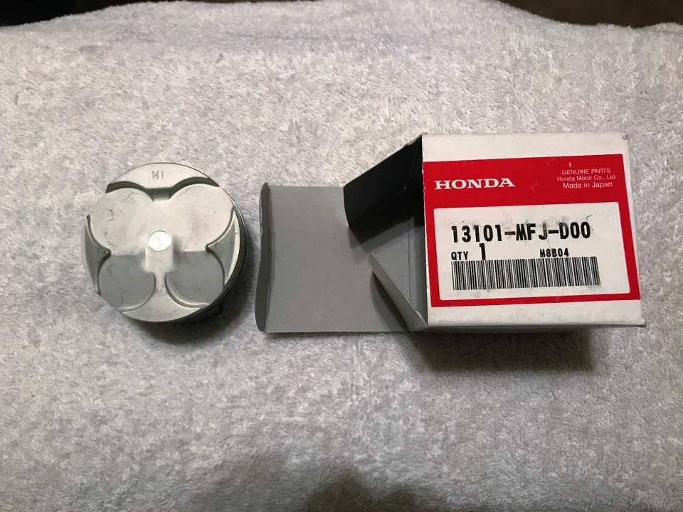 ¡NUEVO! OEM 2007 2008 HONDA CBR600RR PISTÓN $64 13101-MFJ-D00 06 07 CBR600RR RA 2A Foto 2 de 2