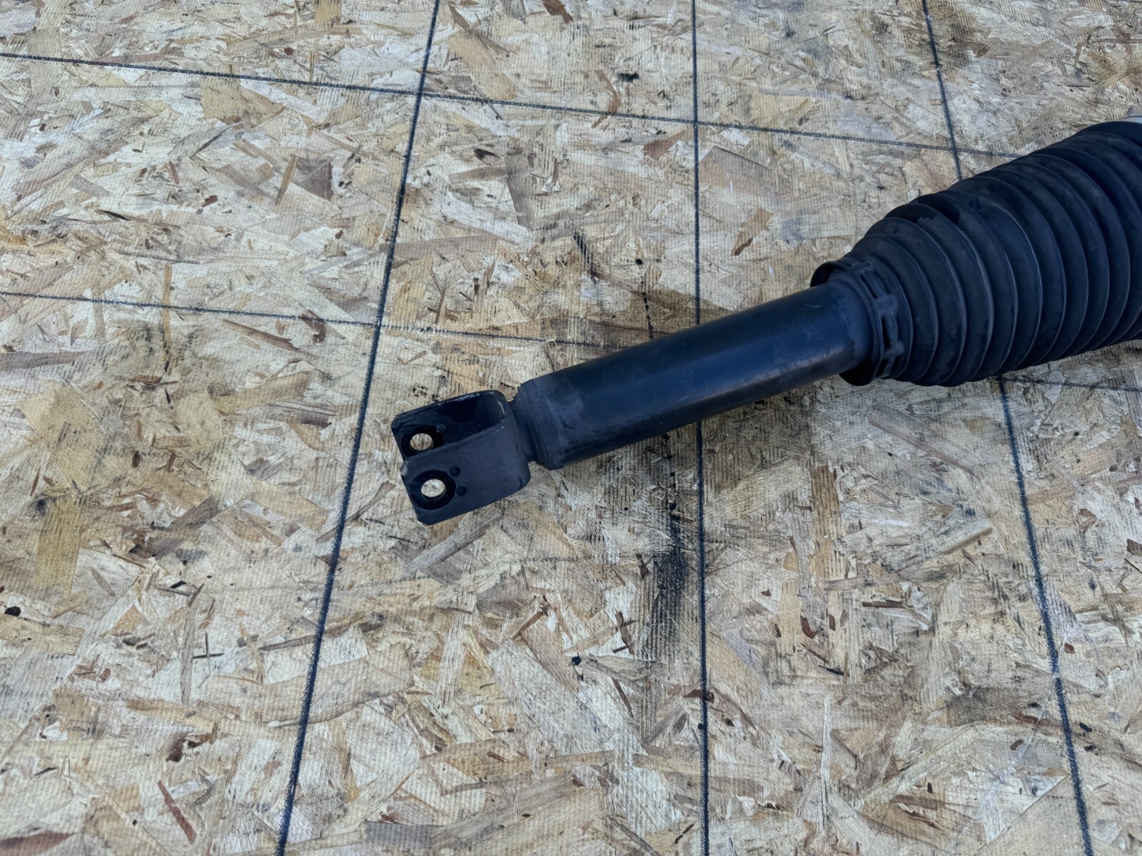 Bentley Flying Spur 2004-2012 REAR+LEFT Air suspension strut