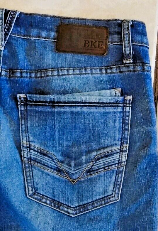 Authentic BKE DENIM JAKE Straight Leg Men's Distressed Blue Jeans