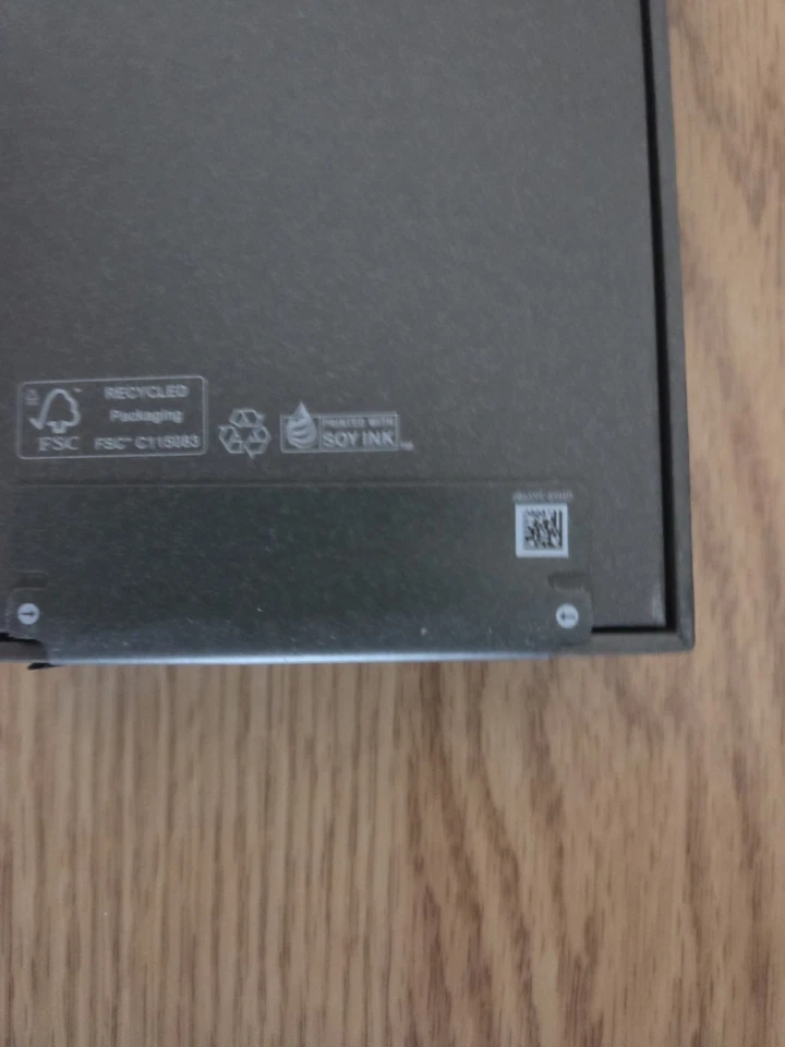 Samsung Galaxy S25 FE 128GB Jet Black Unlocked Brand New and Sealed - Image 3 of 4