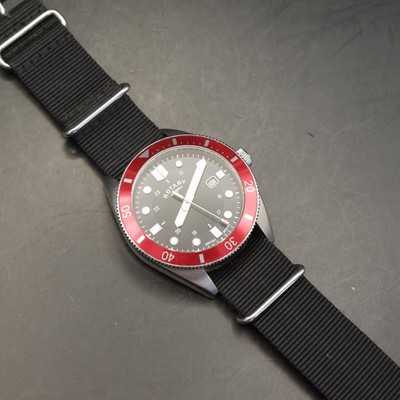 Rotary Herren Taucher Style Uhr GB00390/04 Quarz funktioniert