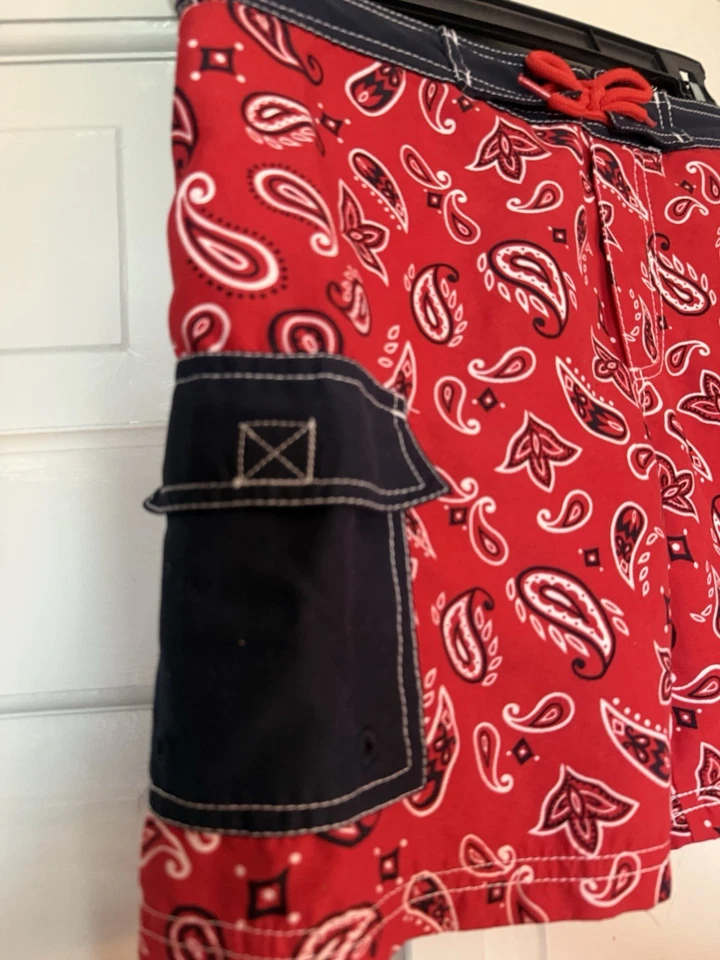 Kitestrings Paisley Bandana Print Swim Trunks Boys Size S - Image 2 of 4