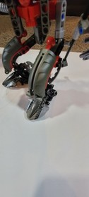 LEGO Bionicle Makuta 8589 with Instructions And Box 2003