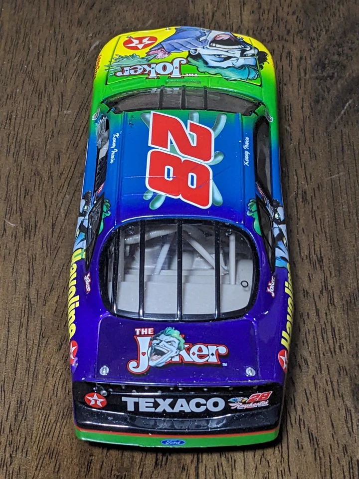 Action Nascar The Joker Kenny Irwin 1:24 Stock Car Limited Ed 1998 Ford Taurus - Image 4 of 4