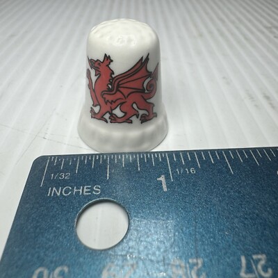 Vintage decorative porcelain thimble, Welsh Dragon