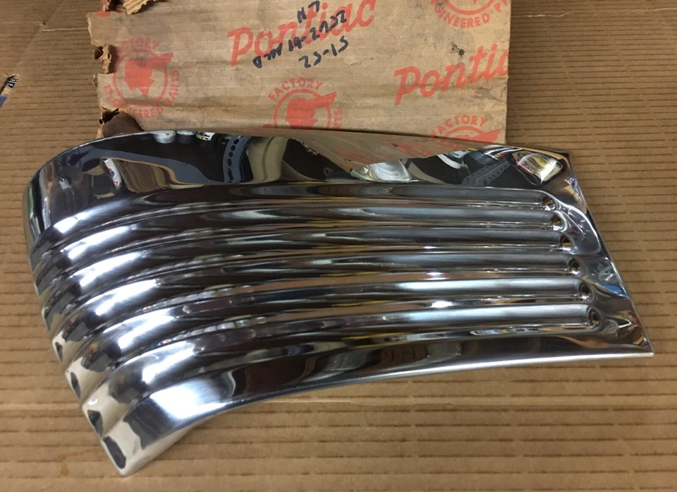 Новый из старых запасов GM 1951-1952 Pontiac Chieftain Streamliner седан и универсал левая сторона каменный щит - Изображение 4 из 4