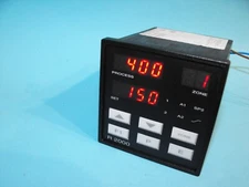 Elotech R2000-N421-0-000-0-1.Digital Temperature Controller 220V.(1).USED