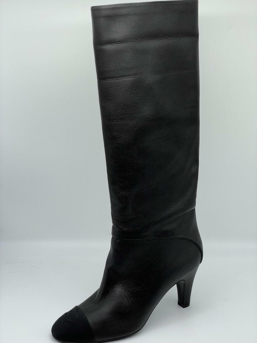 25A◆上品でときめく存在感♪【CHANEL】high boots black suede CHANEL | Suede Calfskin & Lambskin High Boots