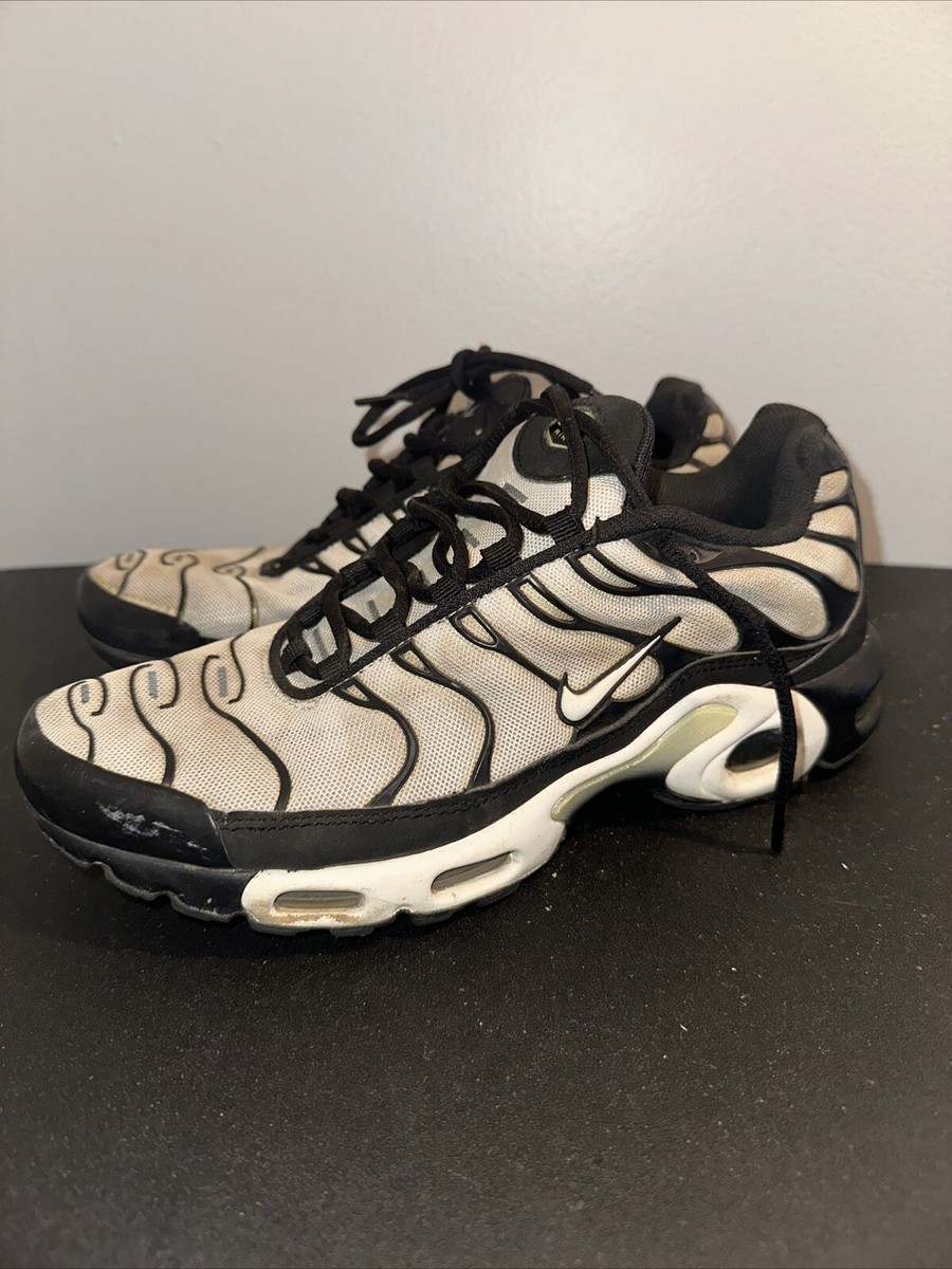 Nike Air Max Plus (852630-032) Men's Size 8 Fair Condition