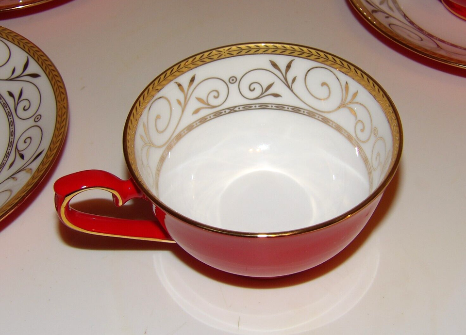 TEAVANA 4 Sets Exclusive Collection Red with Gold Filigree Teacups and