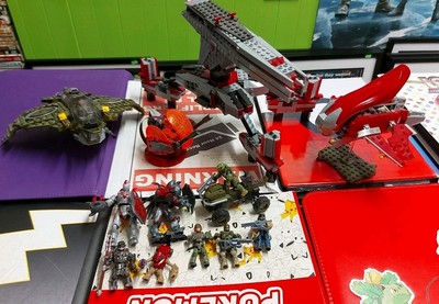 Halo Mega Construx Defence Point Showdown und andere Sets Lot