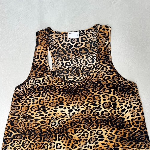 Abito midi ASOS Design stampa leopardata schiena racer. Nero/Marrone. Regno Unito 14. - Foto 3 di 6