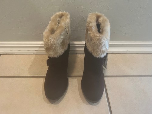 DREAM OUT LOUD SELENA GOMEZ WOMEN BOOTS SIZE 8 BROWN-TAN - Picture 3 of 6
