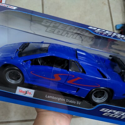Maisto 1/18 Scale DieCast Exclusive Style Lamborghini Diablo SV