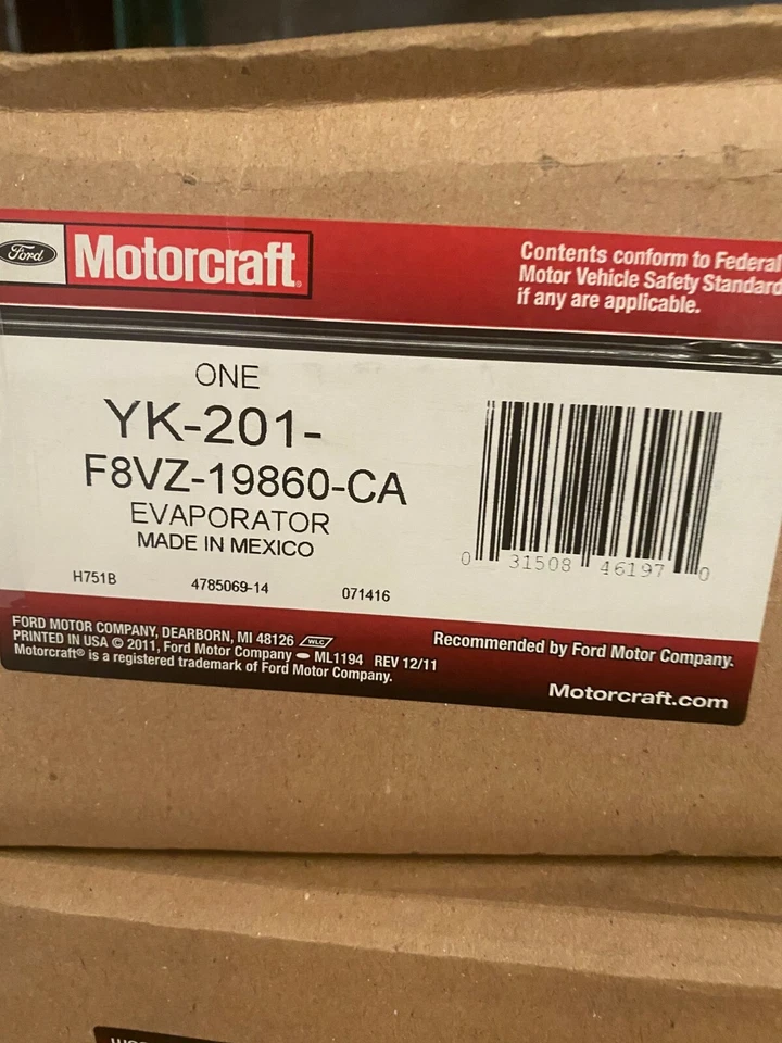 Evaporador de CA Motorcraft YK-175 YK-201 se adapta a Crown Vic TownCar Grd Marquis 98-02 Foto 2 de 3