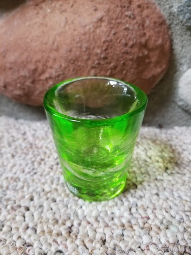 Kosta Boda Sweden Lime Green Shot Glass Whiskey Adult Beverage Marked Heavy - Picture 6 of 7